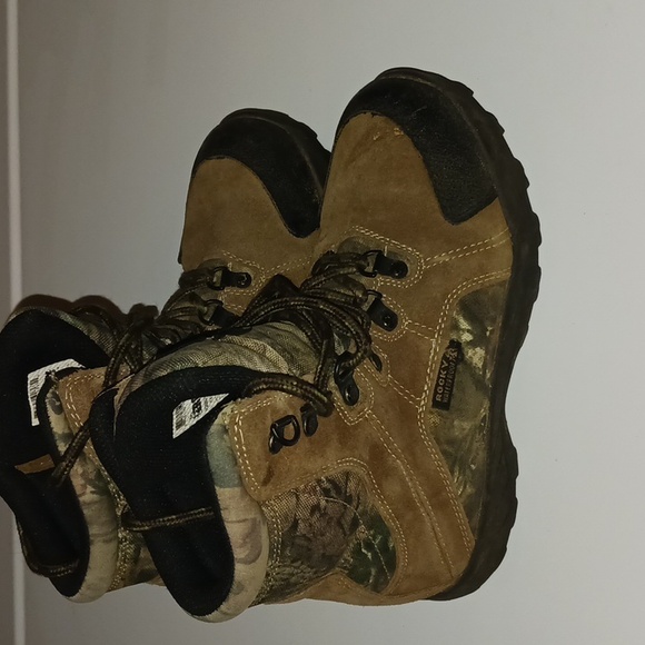 Rocky boots. Kids size 3. Hunting, hiking, winter - Picture 4 of 8